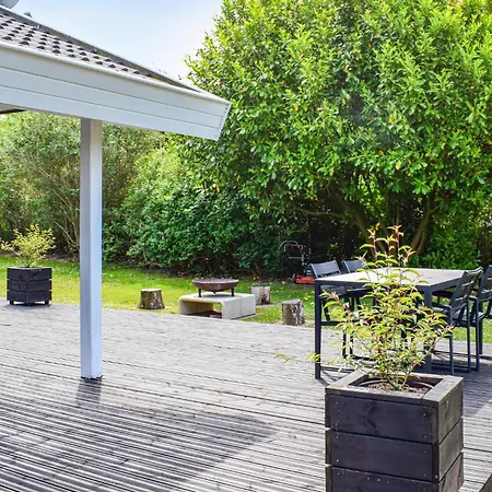 Feriehus 3 Bedroom In Nordenbro Vesteregn