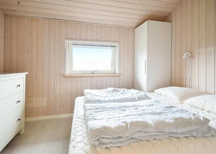 Feriehus 3 Bedroom In Nordenbro Vesteregn