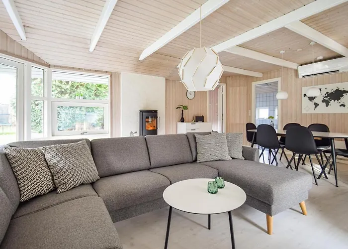 Feriehus 3 Bedroom In Nordenbro Vesteregn